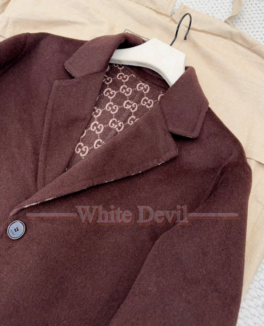 하얀악마 구찌 코트 레플리카 (16).jpg