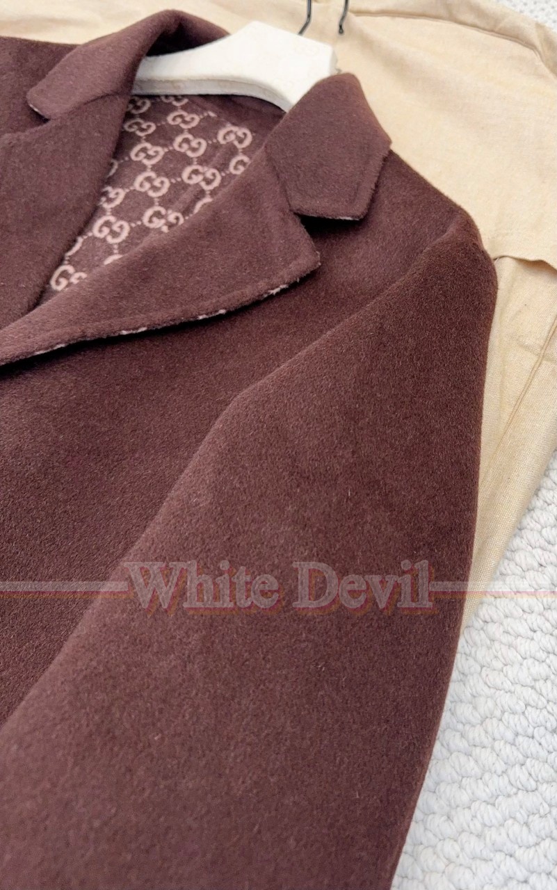 하얀악마 구찌 코트 레플리카 (17).jpg