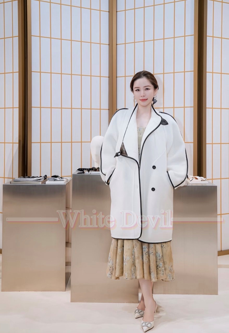 하얀악마 레플리카 루이비통 코트 (1).jpg