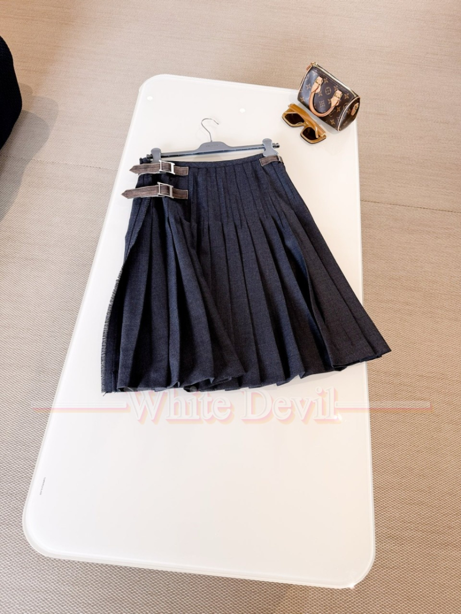 하얀악마 프라다 치마 레플리카 (4).jpg