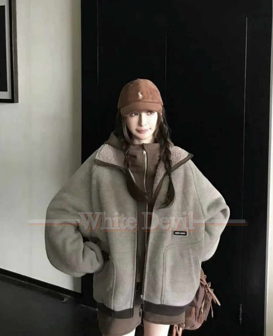 하얀악마 레플리카 미우미우 코트 (1).jpg