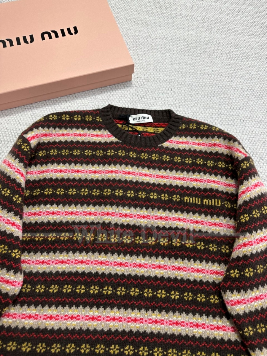 하얀악마 레플리카 미우미우 스웨터 (9).jpg