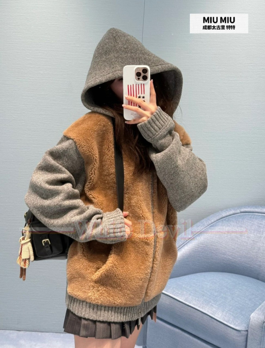 하얀악마 이미테이션 미우미우 자켓 (2).jpg