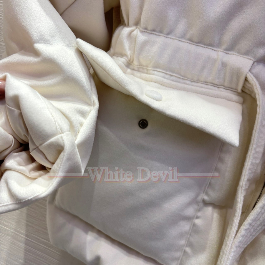 하얀악마 이미테이션 로로피아나 패딩 (6).jpg