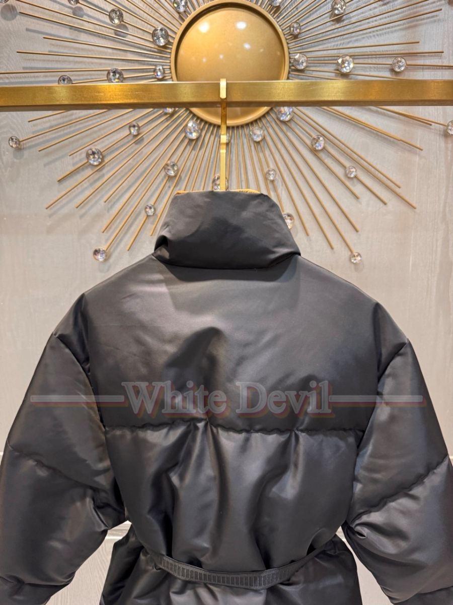 하얀악마 이미테이션 프라다 패딩 (7).jpg