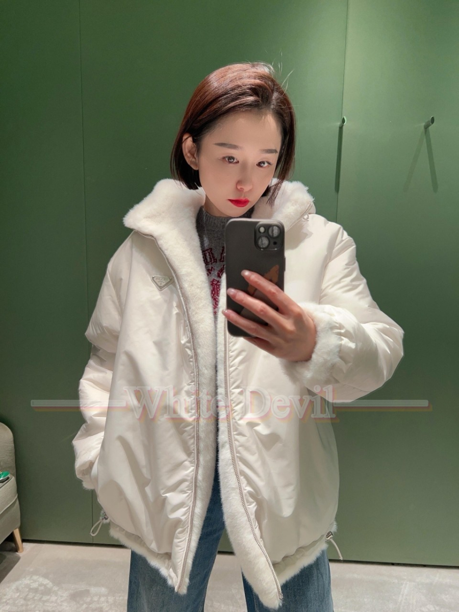 하얀악마 프라다 집업 (4).jpg