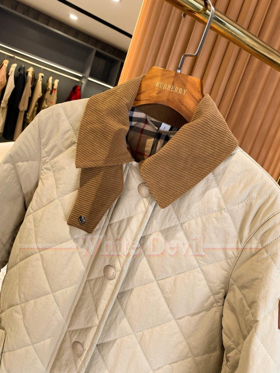 하얀악마 이미테이션 버버리 점퍼 (8).jpg