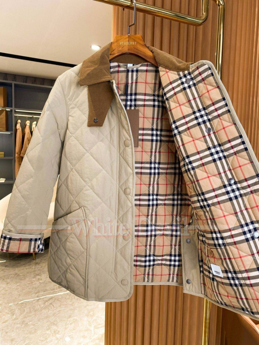 하얀악마 이미테이션 버버리 점퍼 (9).jpg