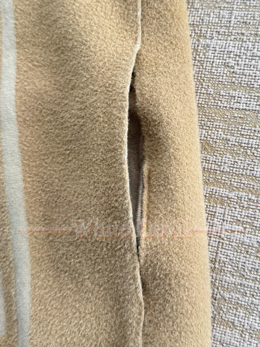 하얀악마 이미테이션 루이비통 가디건 (18).jpg