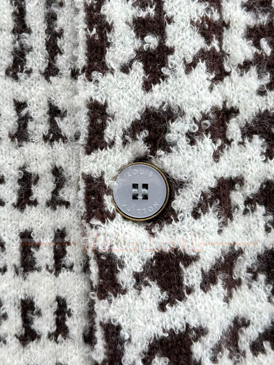 하얀악마 레플리카 루이비통 가디건 (16).jpg