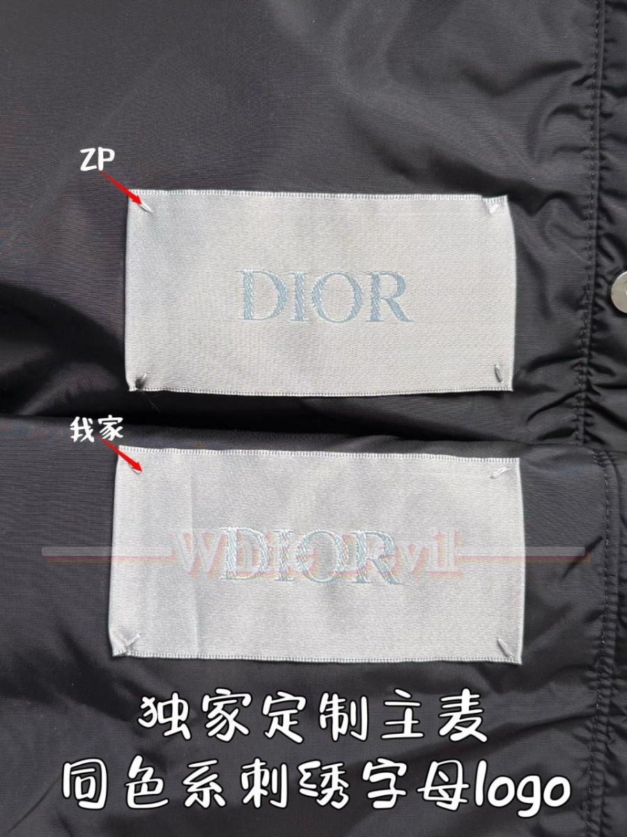 하얀악마 이미테이션 디올 패딩 (10).jpg