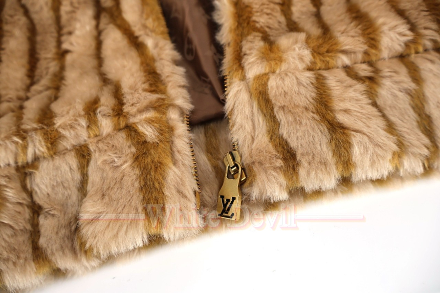 하얀악마 레플리카 루이비통 자켓 (7).jpg