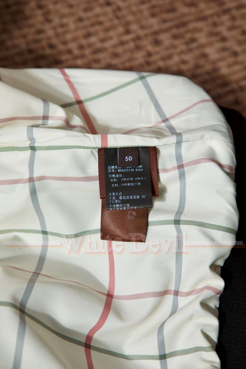 하얀악마 이미테이션 로로피아나 조끼 (13).jpg