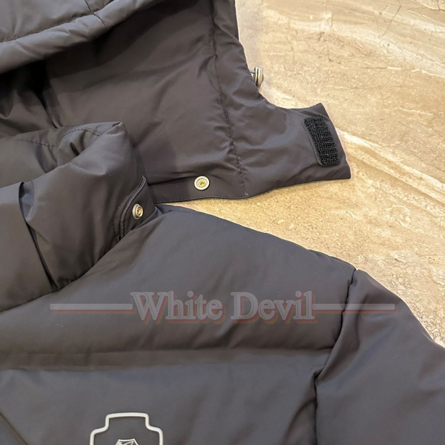 하얀악마 이미테이션 쿠피넬리 패딩 (6).jpg