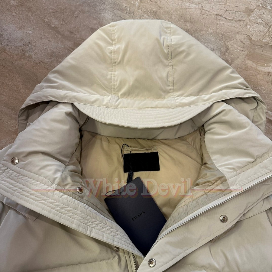 하얀악마 이미테이션 프라다 패딩 (5).jpg