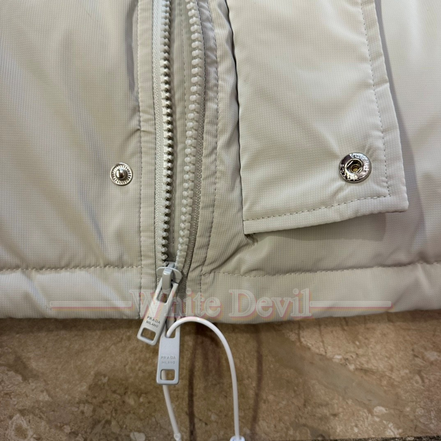하얀악마 이미테이션 프라다 패딩 (9).jpg