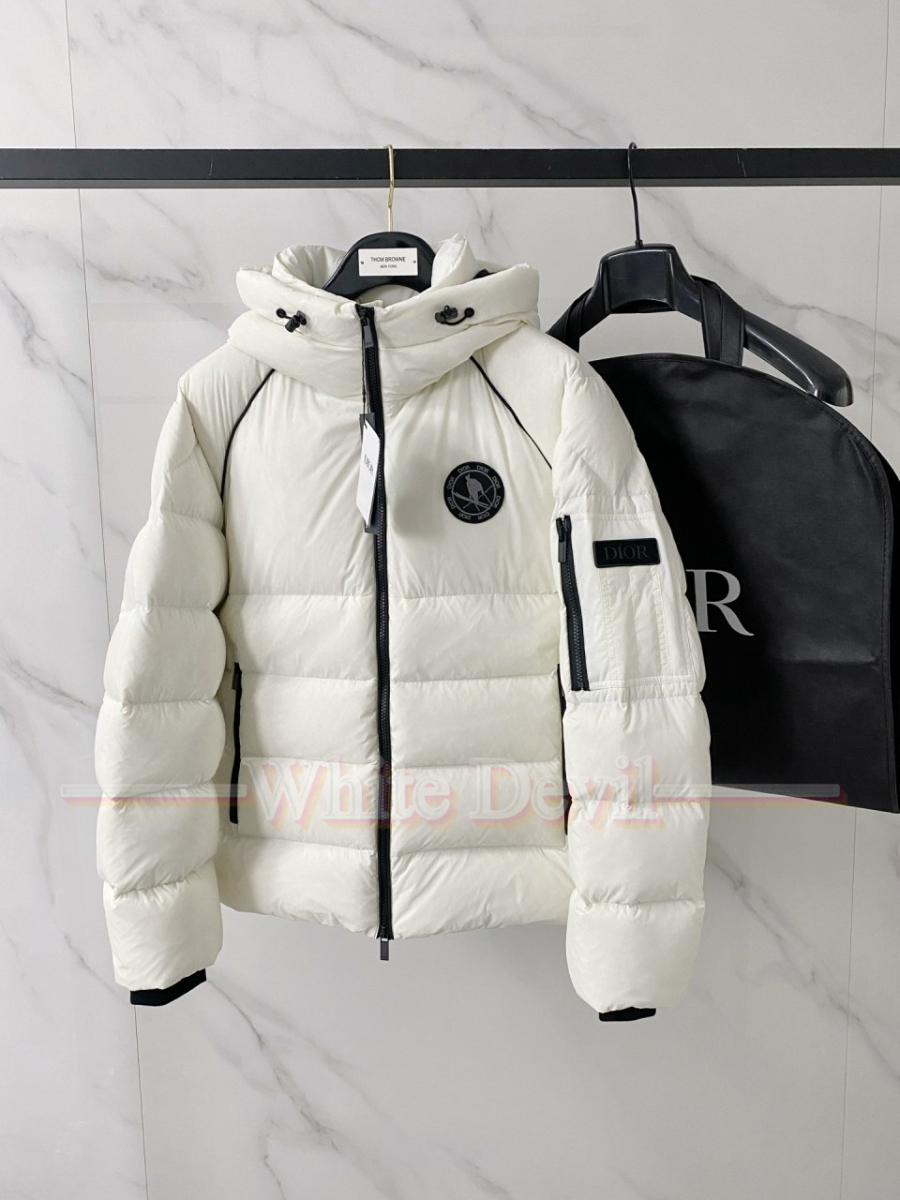 하얀악마 이미테이션 디올 패딩 (2).jpg