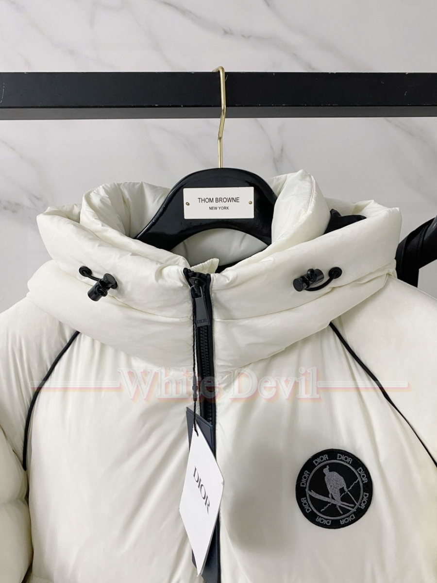 하얀악마 이미테이션 디올 패딩 (3).jpg