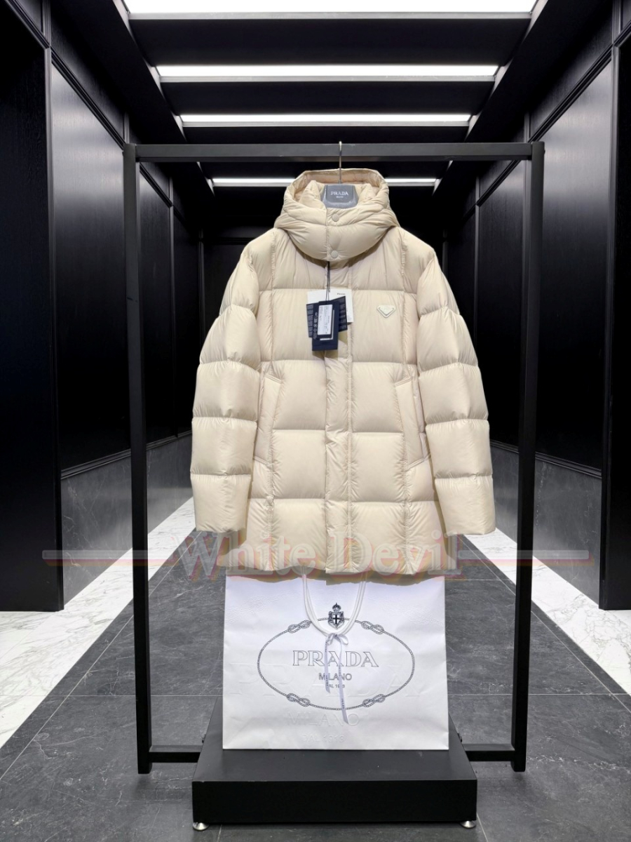 하얀악마 레플리카 프라다 패딩 (1).jpg
