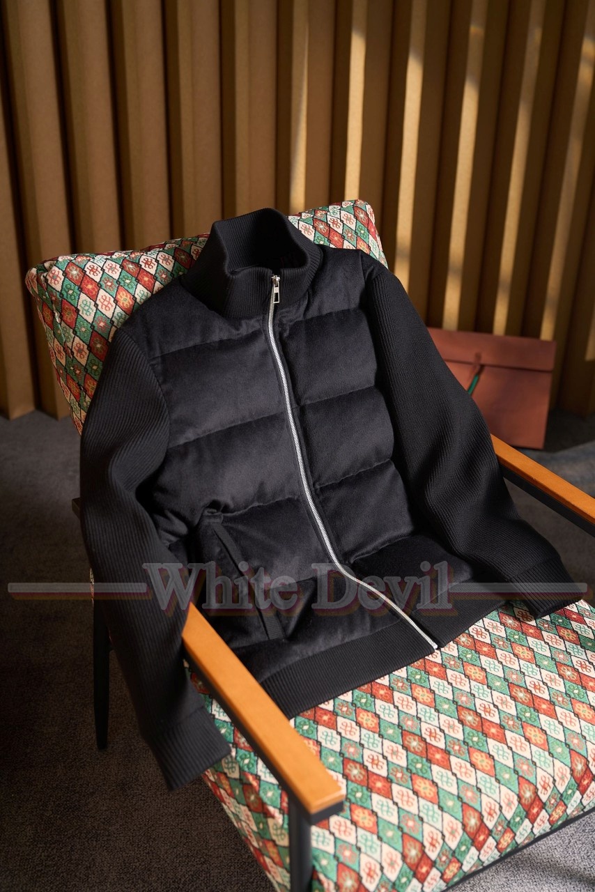 하얀악마 레플리카 로로 패딩 (6).jpg