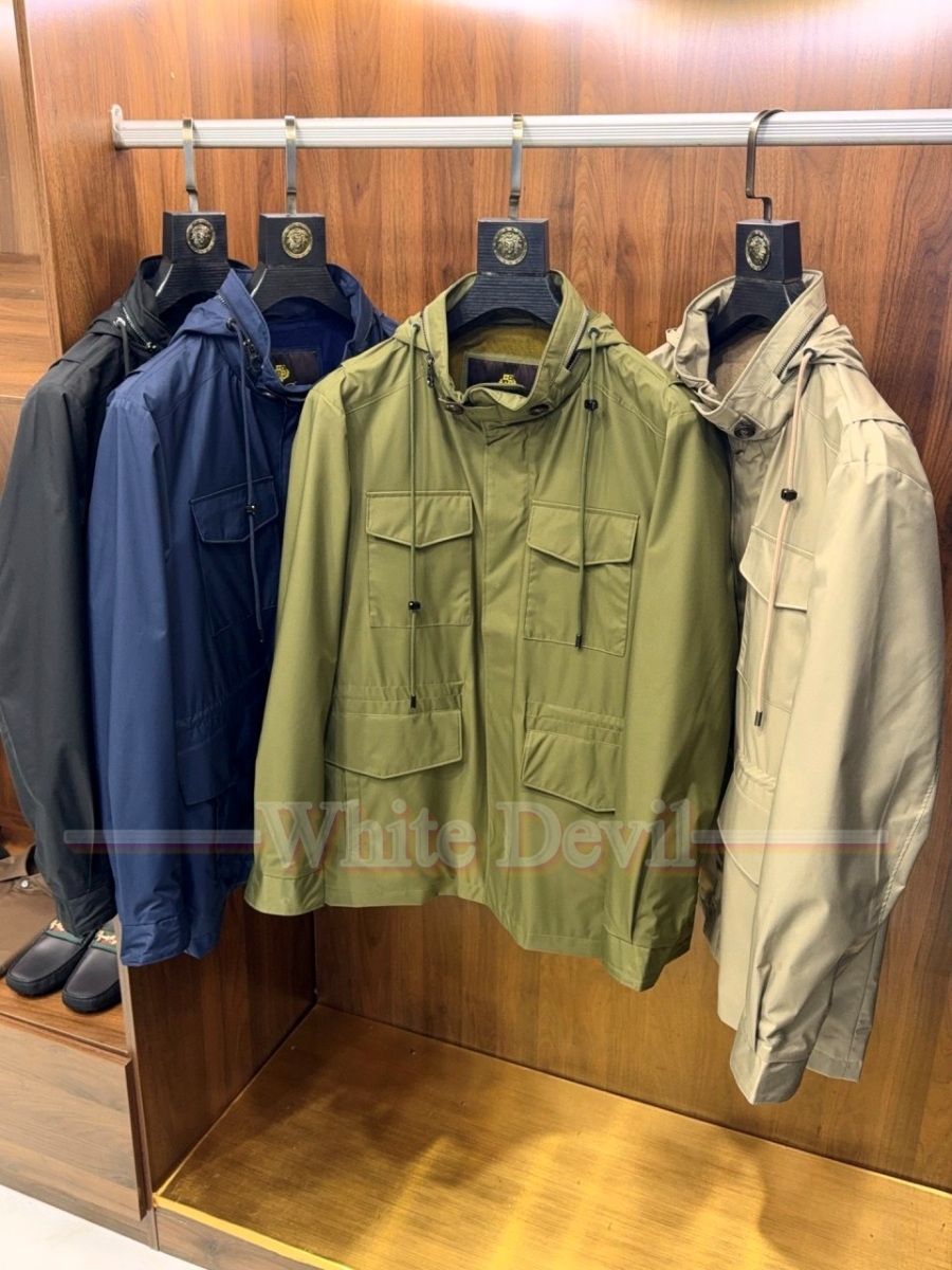 하얀악마 레플리카 로로피아나 점퍼 (1).jpg