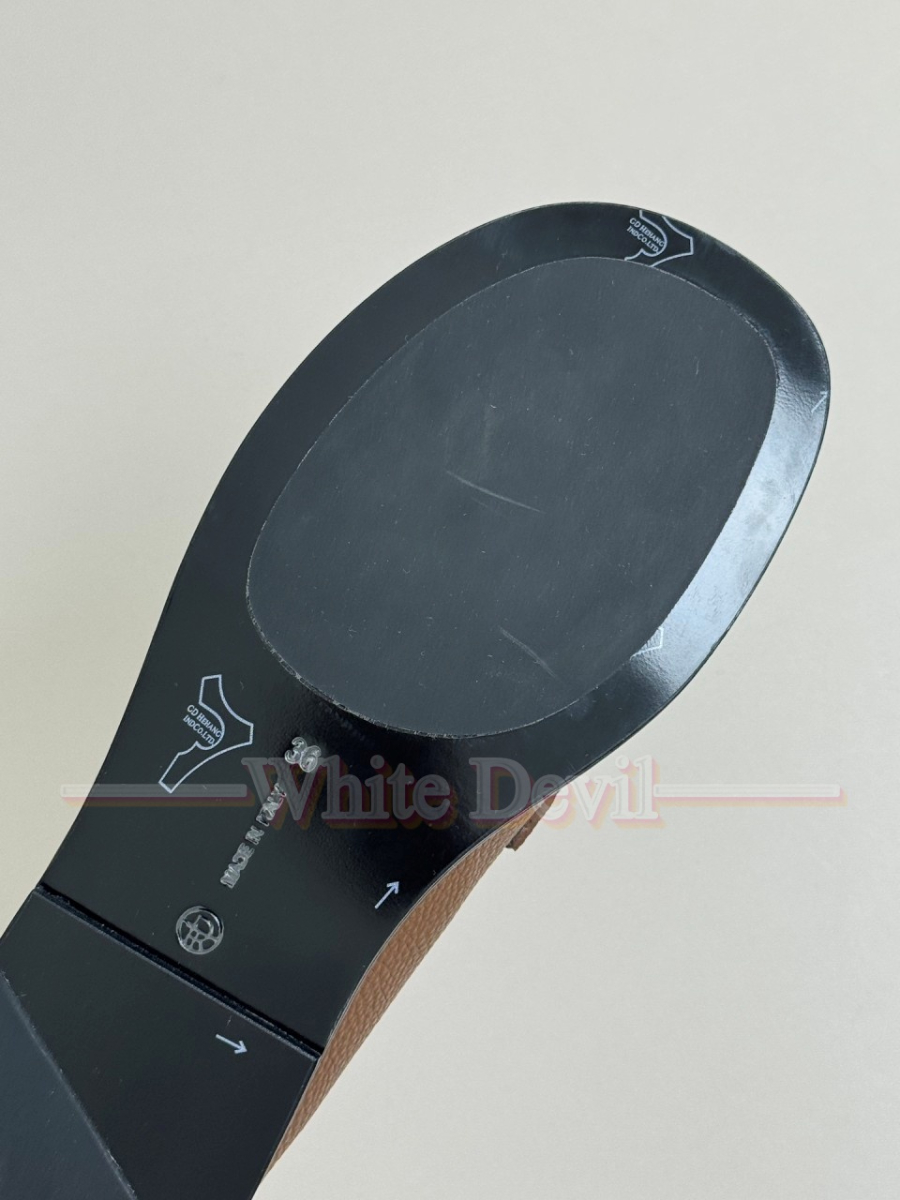 하얀악마 이미테이션 더로우 로퍼 (18).jpg