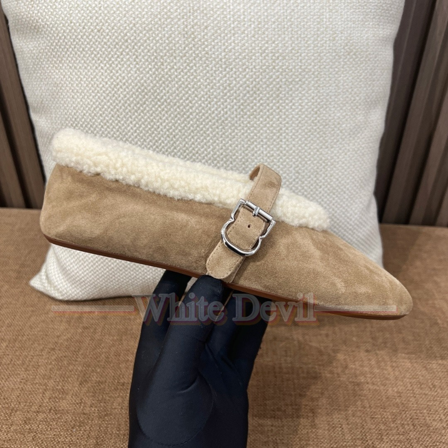 하얀악마 이미테이션 알라이아 플랫 (11).jpg