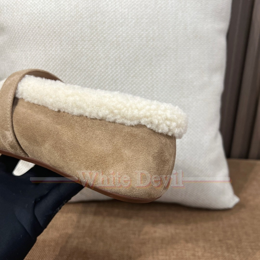 하얀악마 이미테이션 알라이아 플랫 (16).jpg