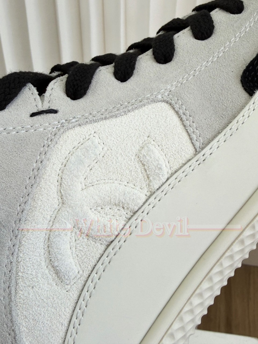 하얀악마 이미테이션 샤넬 운동화 (14).jpg