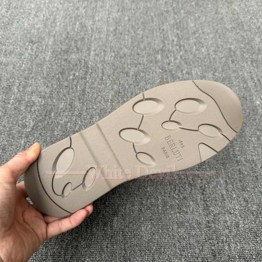 하얀악마 레플리카 벨루티 운동화 (15).jpg