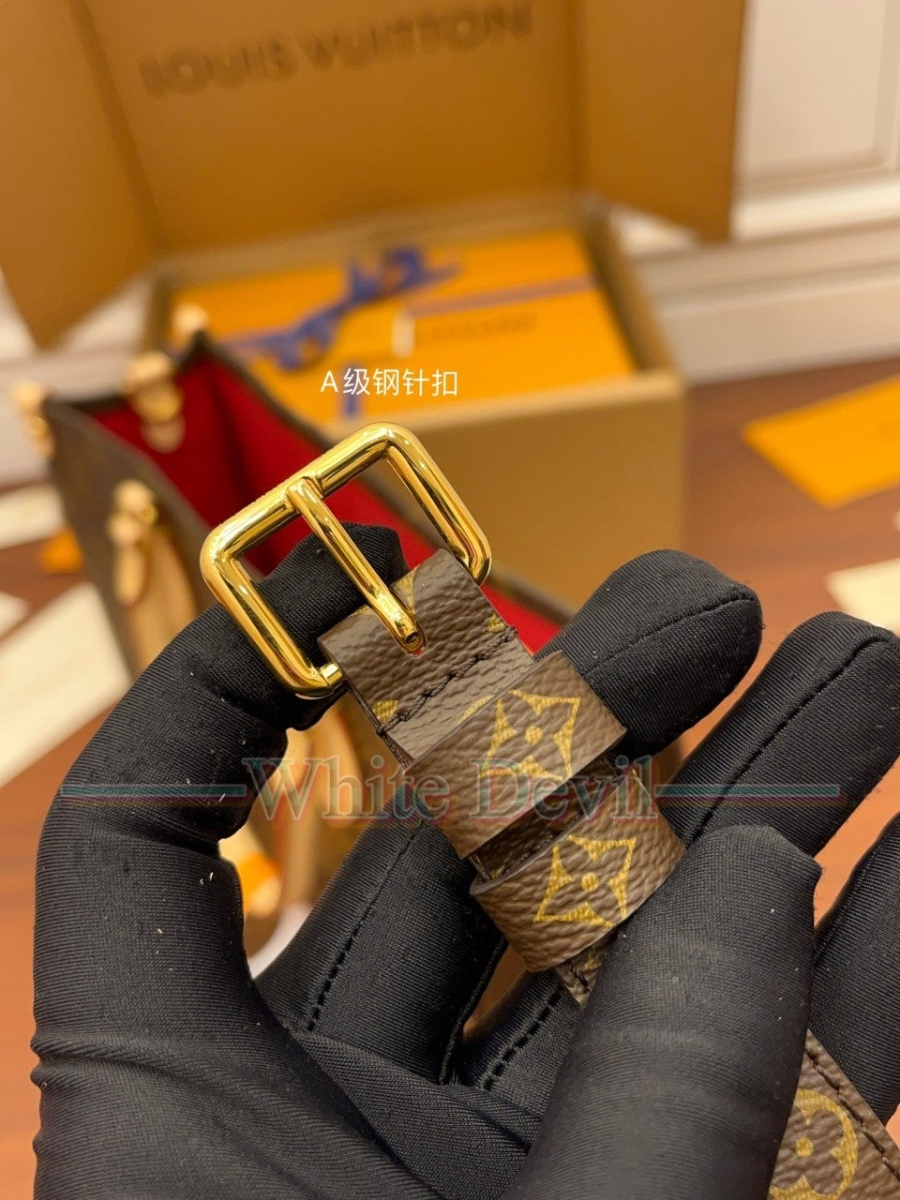 하얀악마 레플리카 루이비통 삭플라 (5).jpg