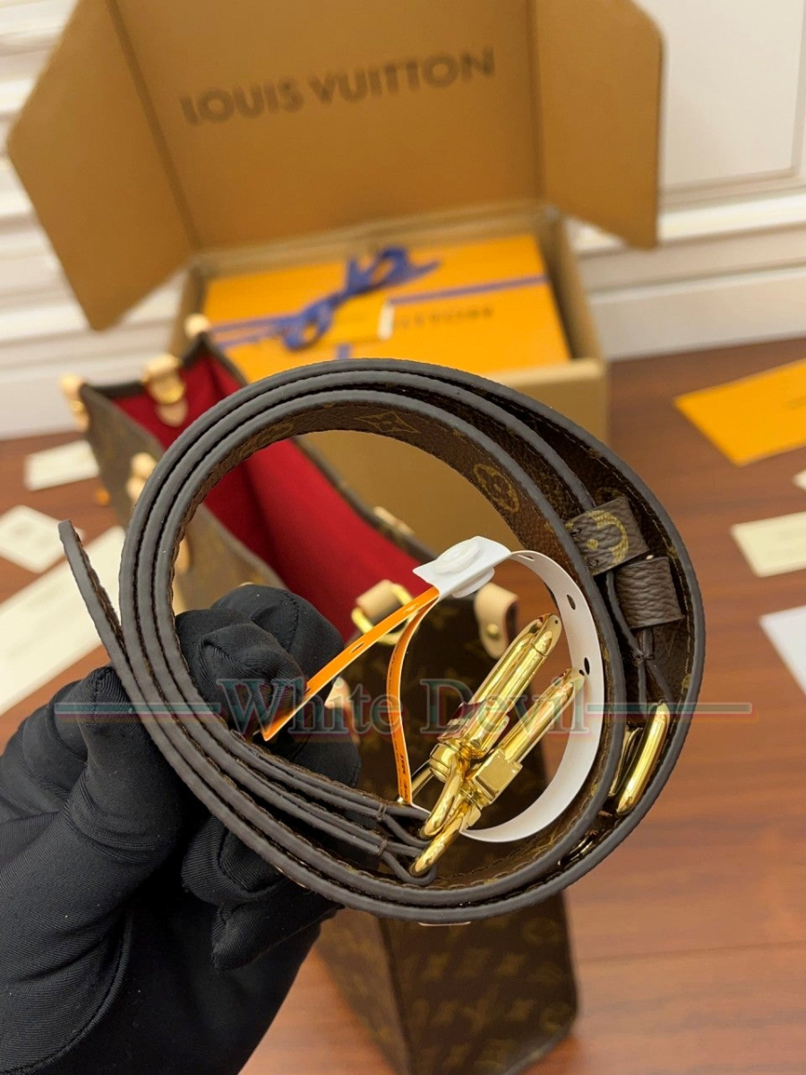 하얀악마 레플리카 루이비통 삭플라 (11).jpg