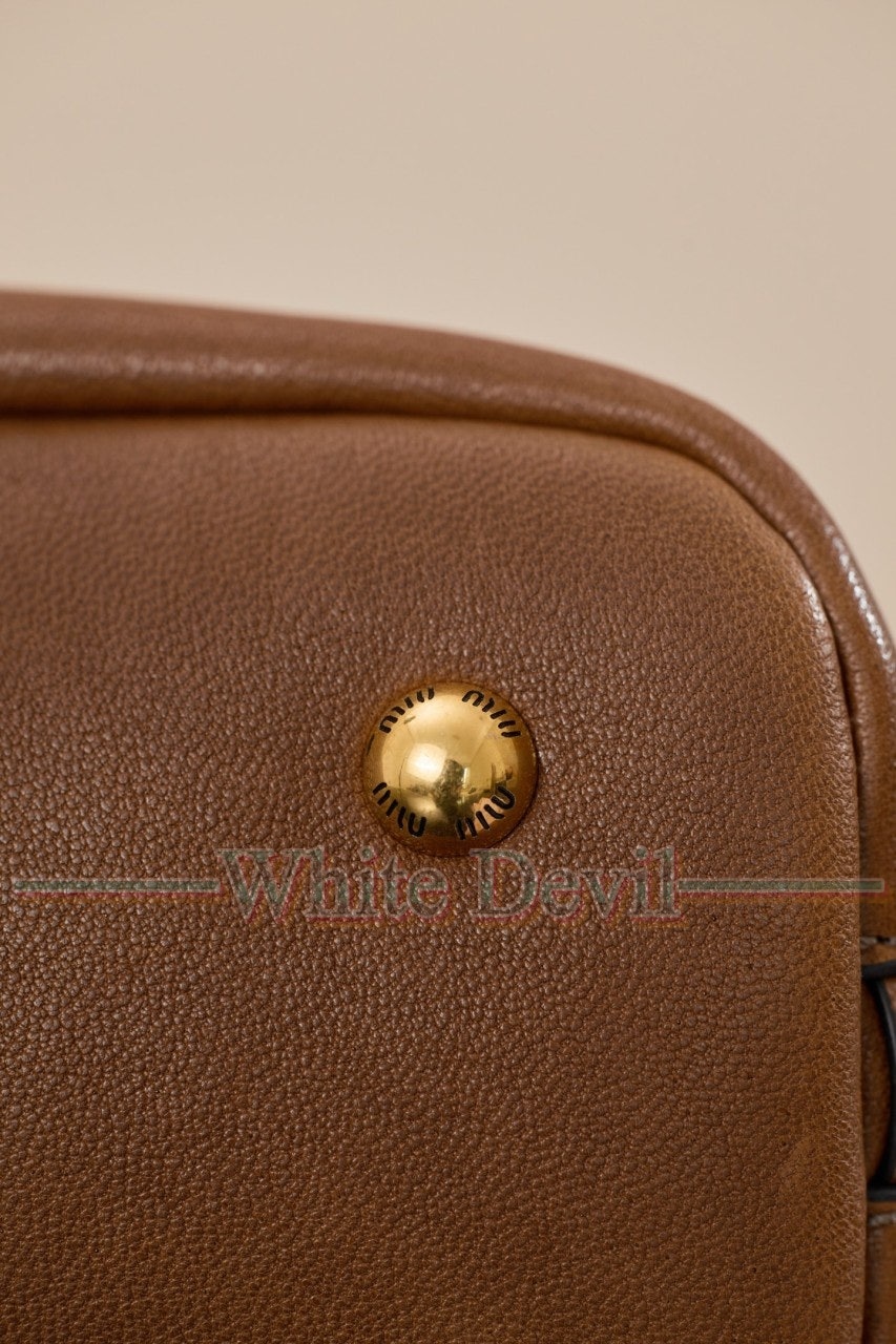 하얀악마 레플리카 미우미우 토트백 (19).jpg