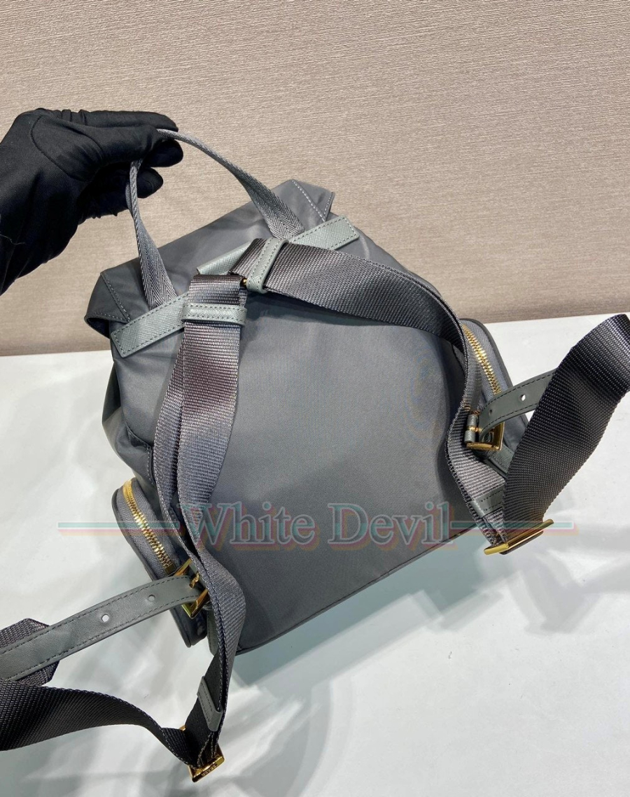 하얀악마 레플리카 프라다 백팩 (6).jpg