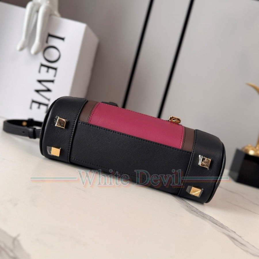 하얀악마 레플리카 로에베 클러치 (6).jpg