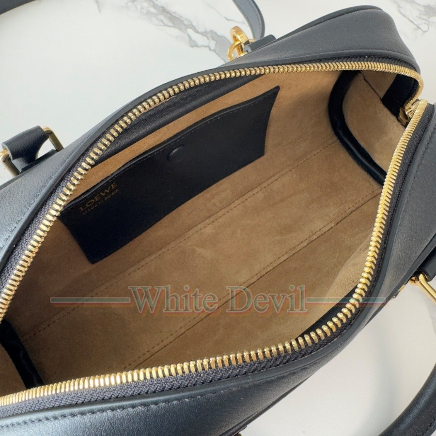 하얀악마 레플리카 로에베 클러치 (10).jpg