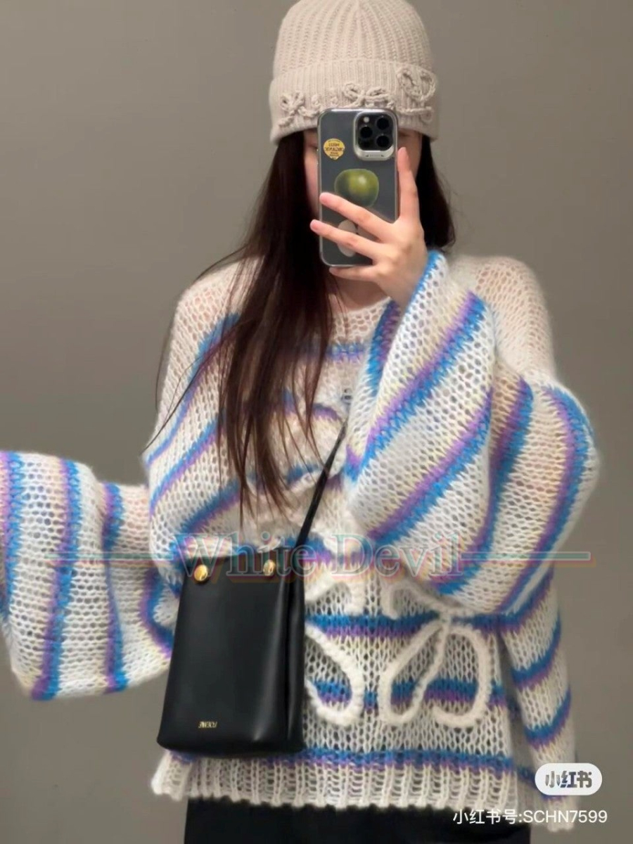 하얀악마 레플리카 로에베 파우치백 (1).jpg