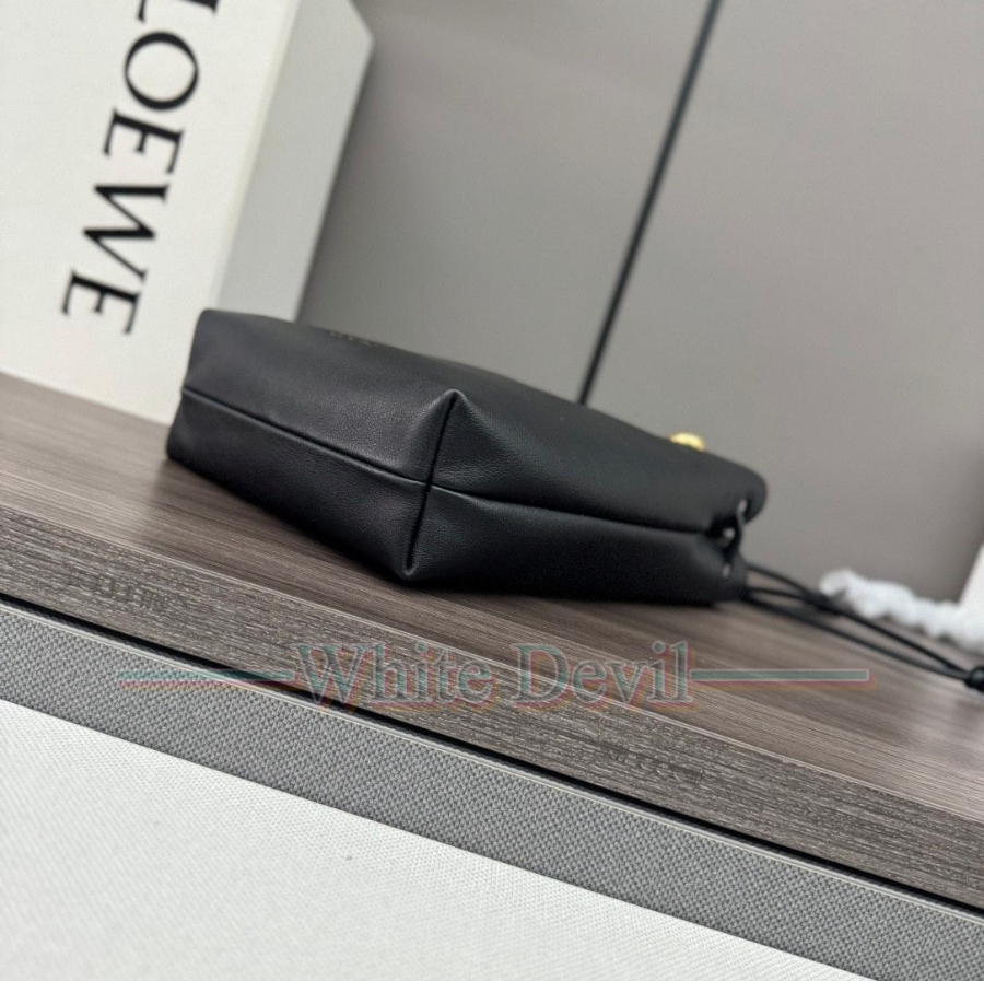 하얀악마 레플리카 로에베 파우치백 (5).jpg