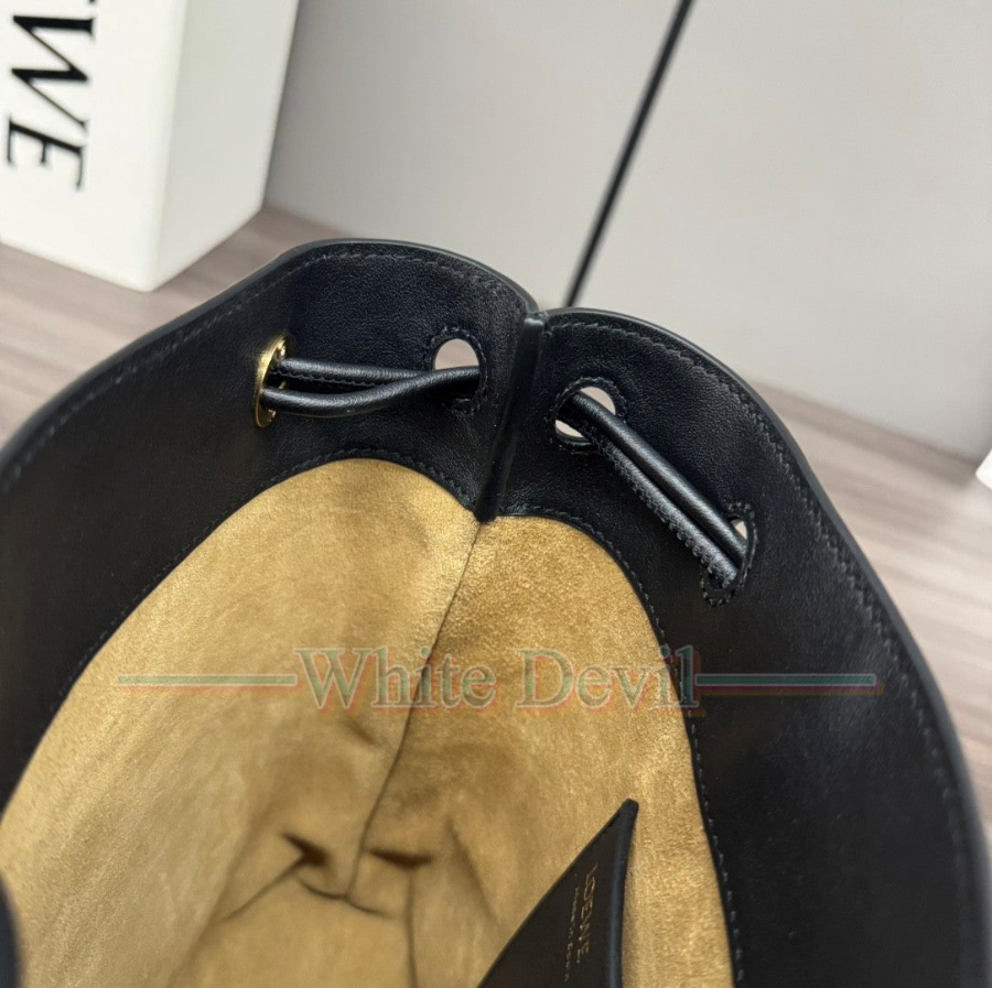 하얀악마 레플리카 로에베 파우치백 (11).jpg