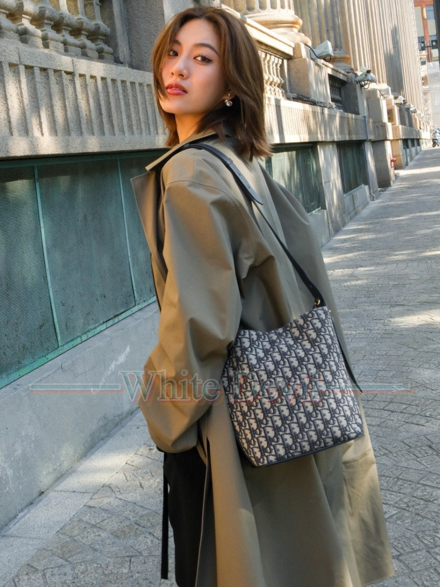 하얀악마 레플리카 디올 버킷백 (2).jpg