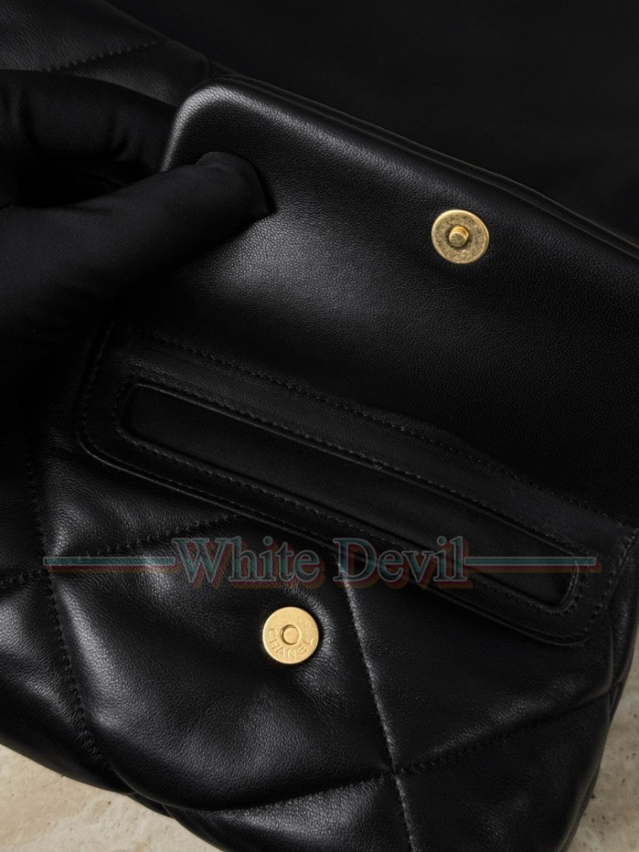 하얀악마 레플리카 샤넬 플랩백 (9).jpg