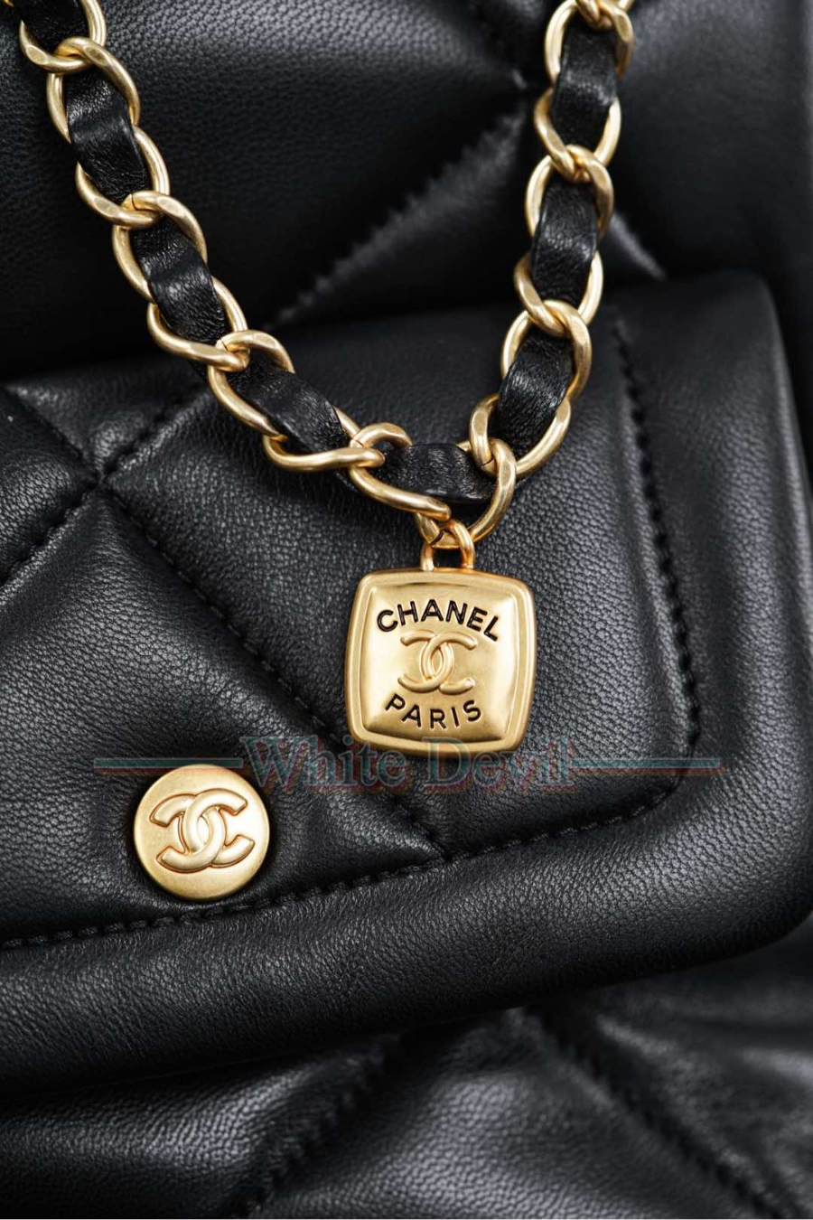 하얀악마 레플리카 샤넬 가방 (18).jpg