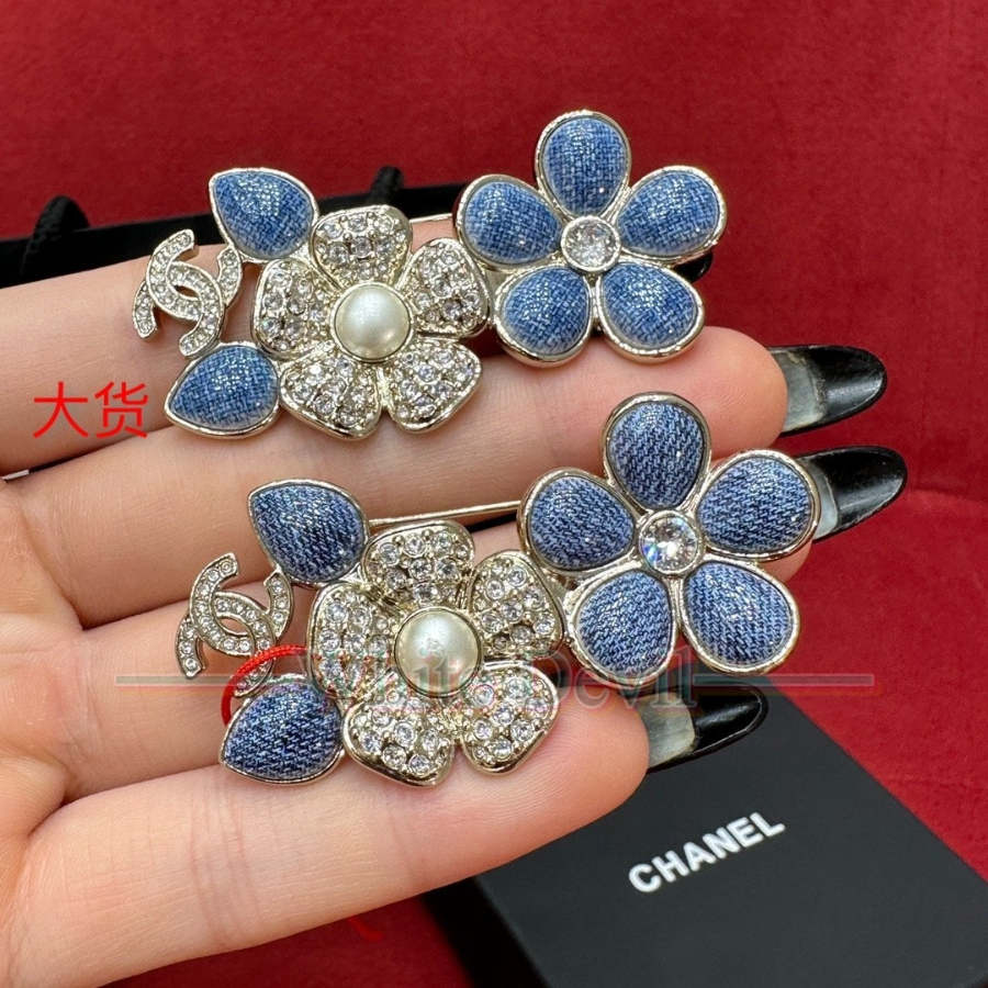 하얀악마 레플리카 샤넬 브로치 (1).jpg