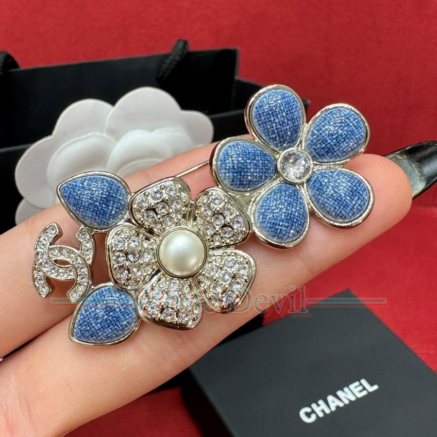 하얀악마 레플리카 샤넬 브로치 (5).jpg