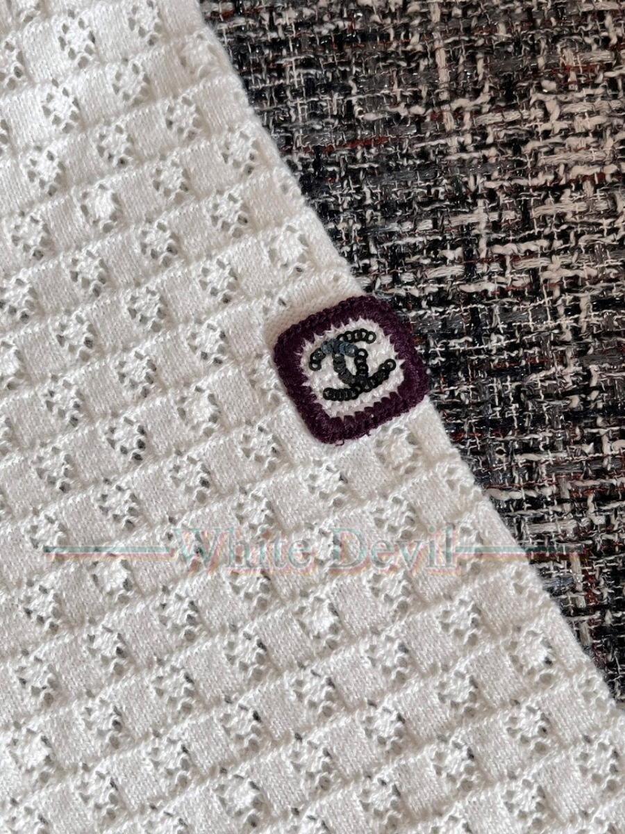 하얀악마 레플리카 샤넬 가디건 (16).jpg