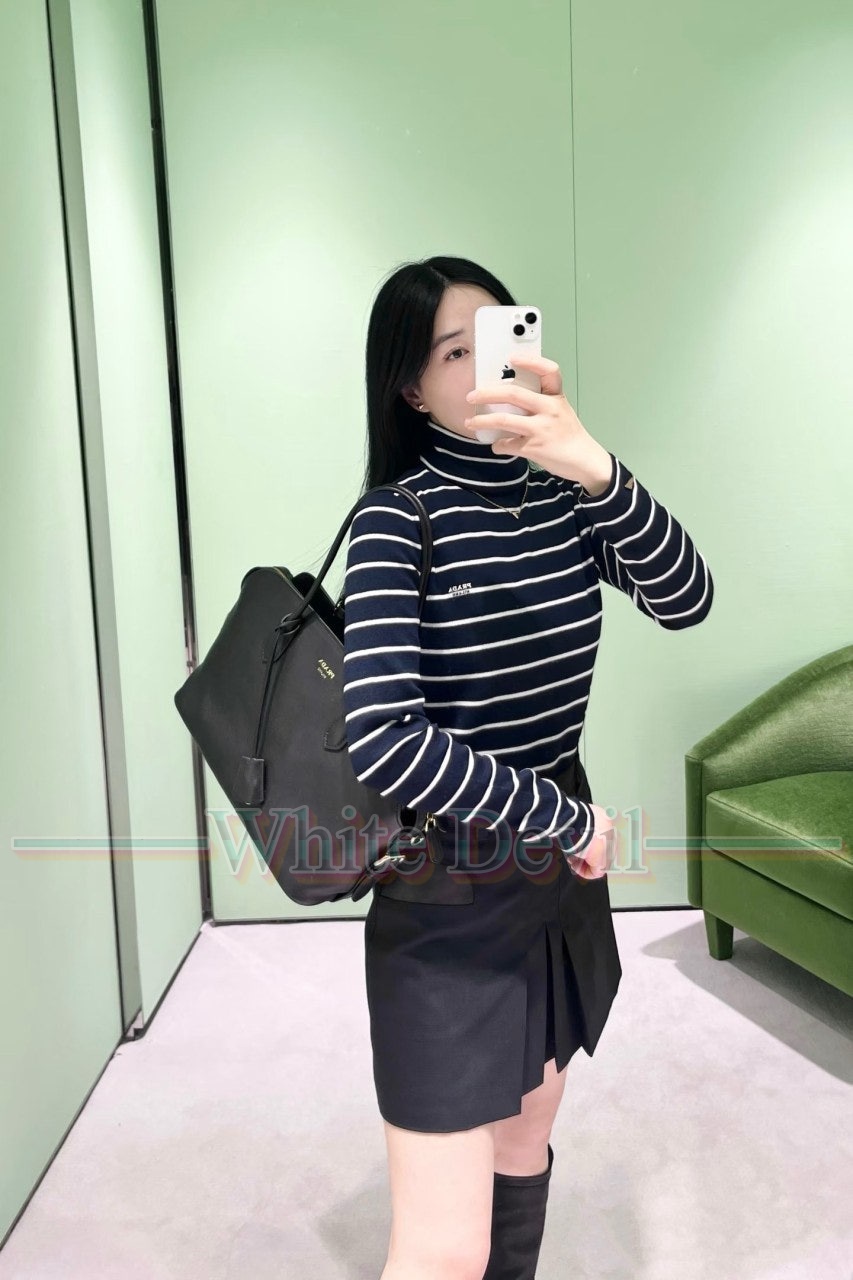 하얀악마 레플리카 프라다 니트 (2).jpg