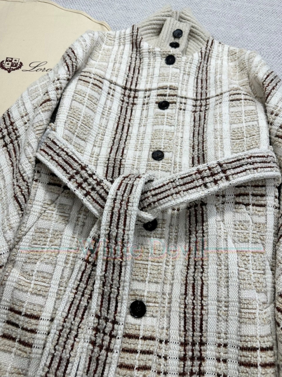 하얀악마 레플리카 로로피아나 코트 (8).jpg