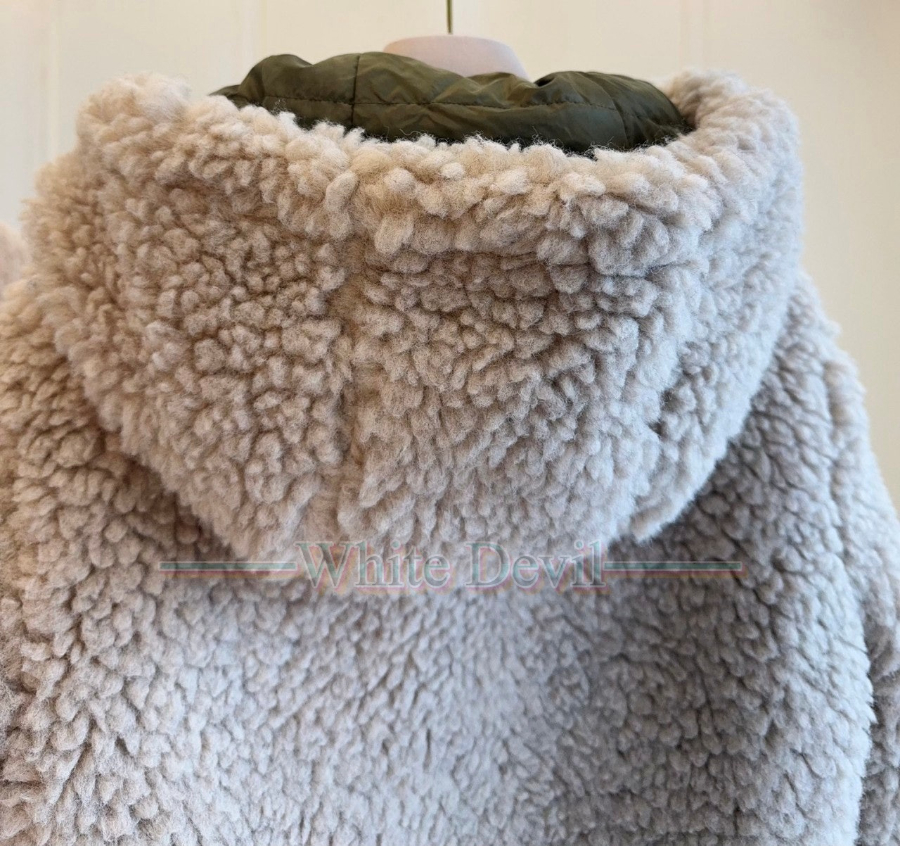 하얀악마 레플리카 미우미우 점퍼 (11).jpg