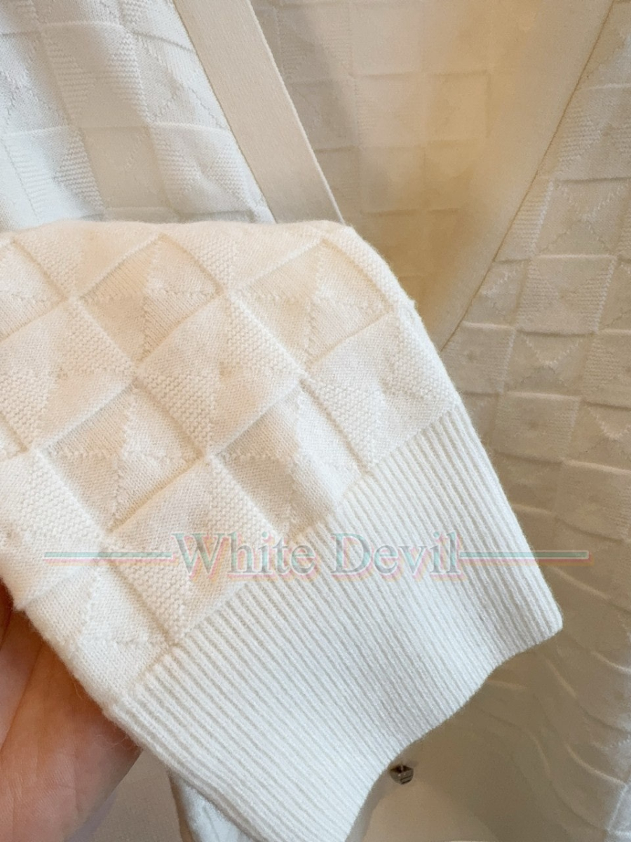 하얀악마 레플리카 에르메스 가디건 (9).jpg