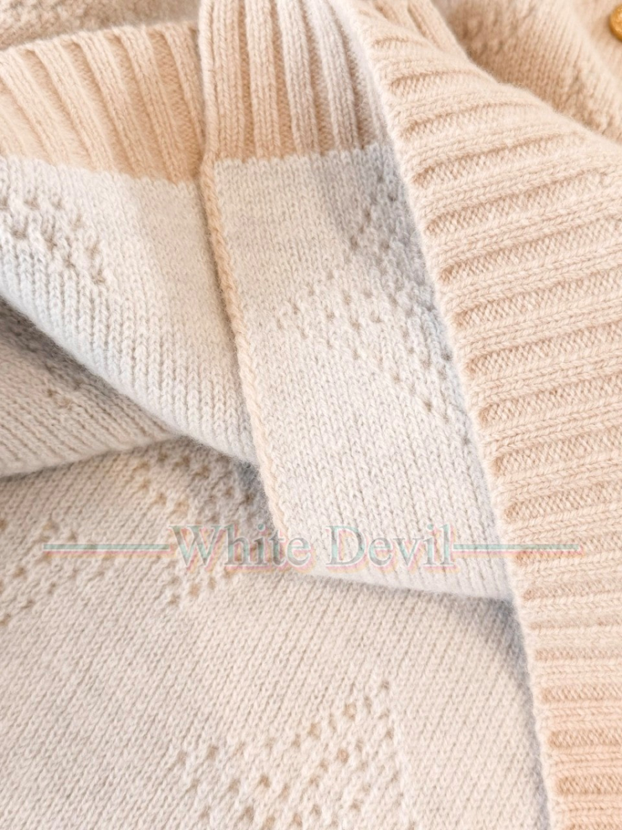 하얀악마 레플리카 루이비통 가디건 (18).jpg